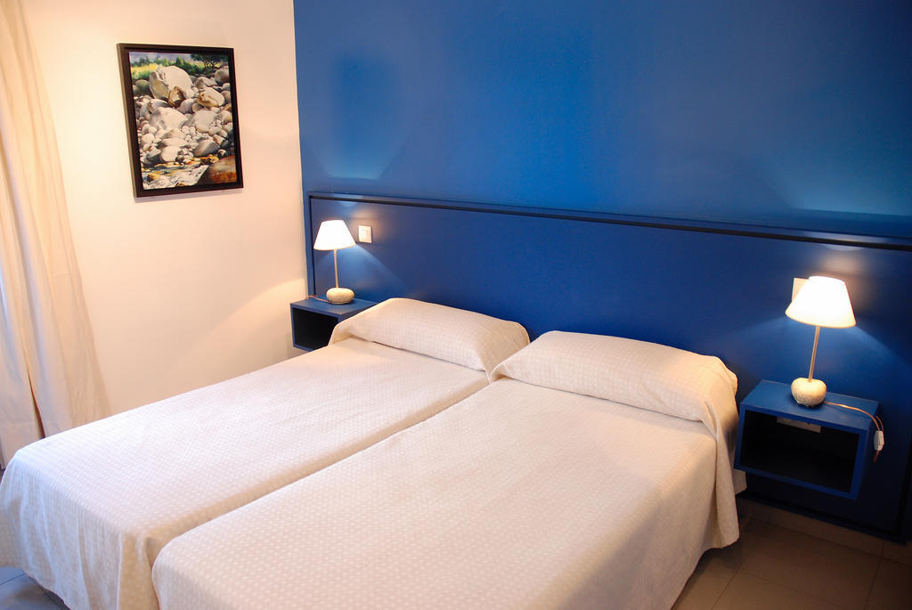 Hostal El Cardenillo Madrigal de la Vera Oda fotoğraf